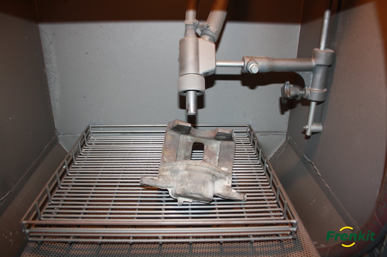 How to clean rust inside a brake caliper